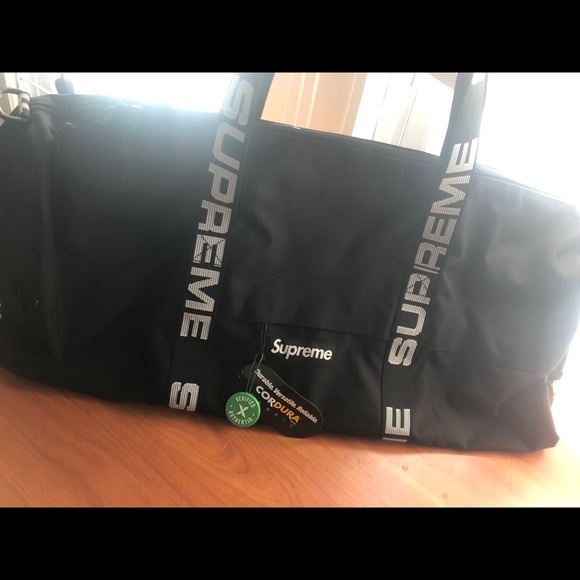 Supreme Duffle Bag - Picture 1 of 1
